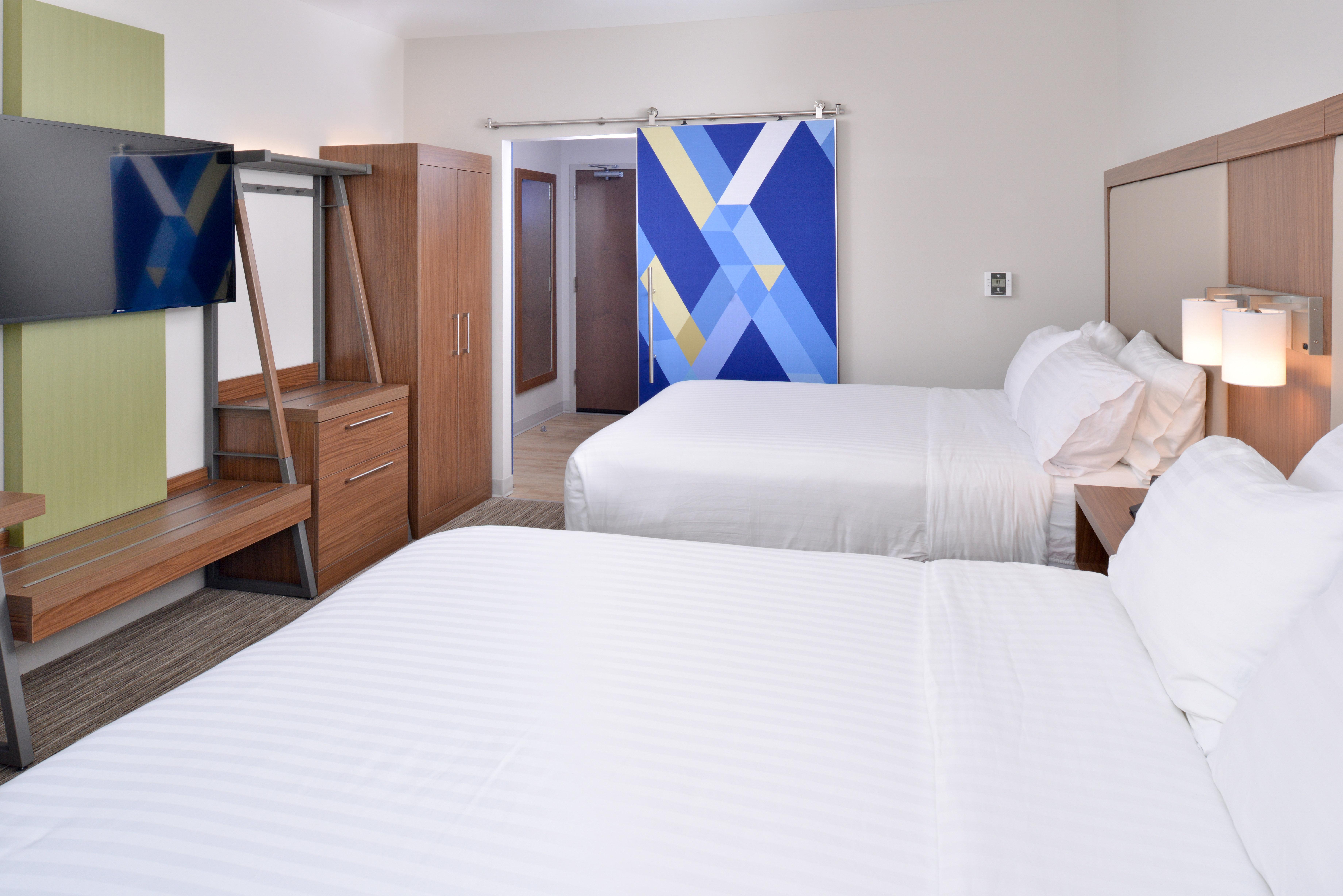 Holiday Inn Express & Suites Madison By Ihg Extérieur photo