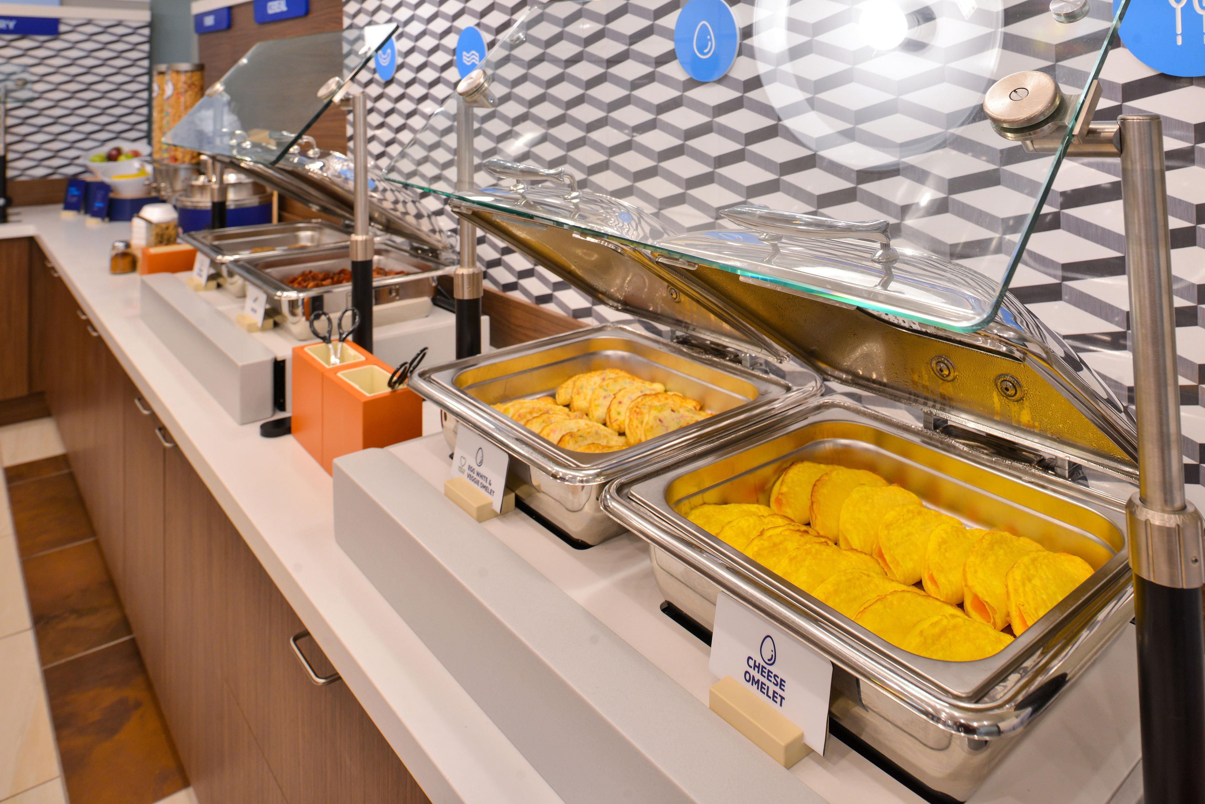 Holiday Inn Express & Suites Madison By Ihg Extérieur photo